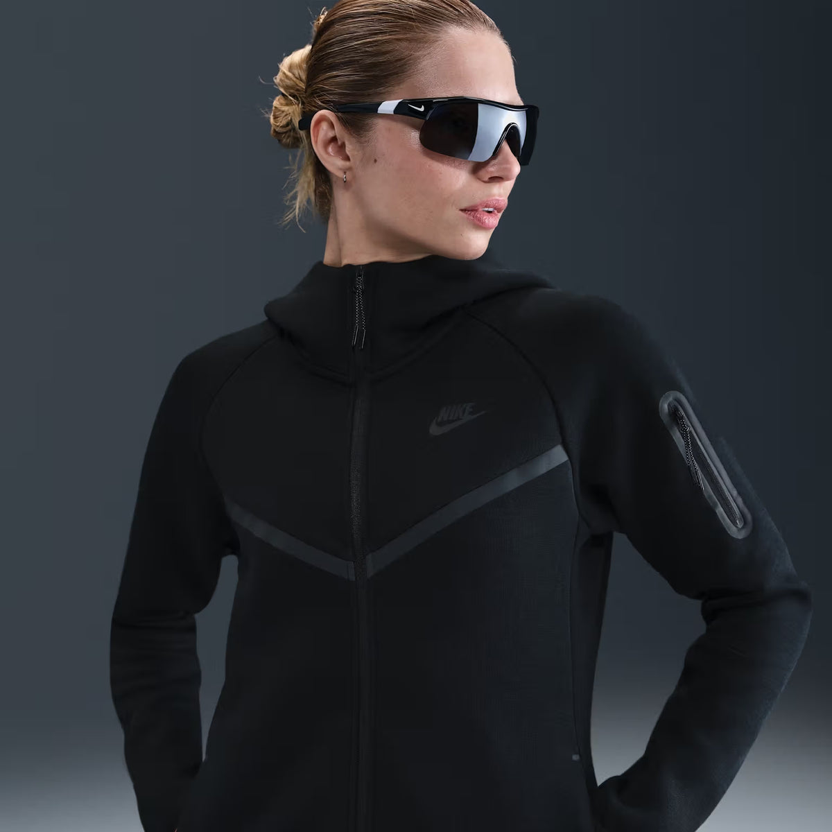 Nike Sportswear Tech Fleece Wind runner